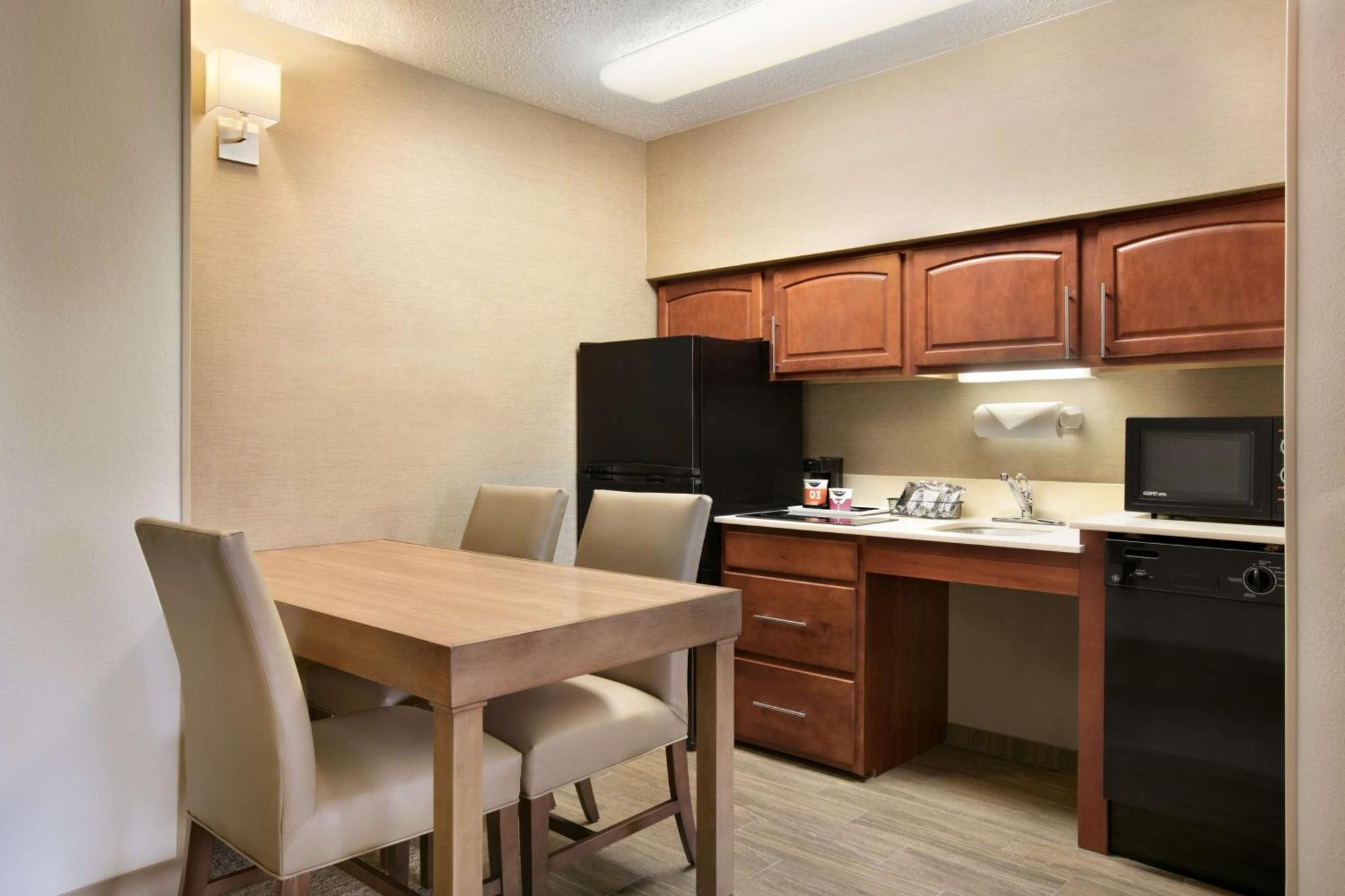 Hampton Inn & Suites הרשי מראה חיצוני תמונה