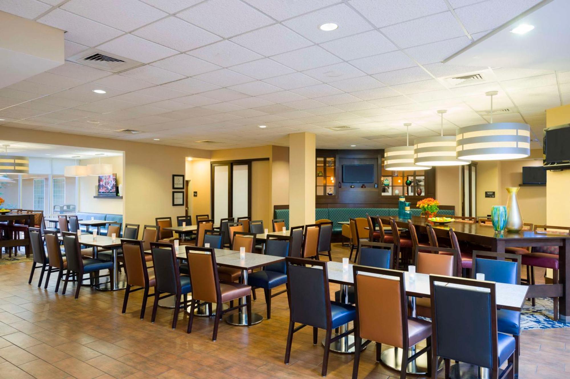 Hampton Inn & Suites הרשי מראה חיצוני תמונה